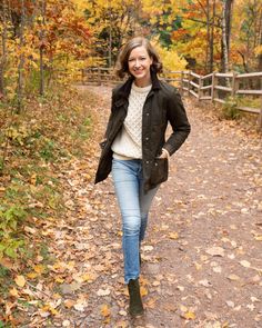 Stacie Flinner Style, Nancy Myers Style Outfits, Barbour Jacket Women Outfit, Barbour Jacket Women, Preppy Family, Stacie Flinner, British Country Style, Jacket Outfit Women