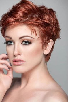 60 Unbeatable Short Hairstyles for Long Faces [2024] Lily Cole, Short Red Hair, Thick Wavy Hair, Long Face Hairstyles, Oval Face Hairstyles, Short Hairstyles For Thick Hair, Short Wavy Hair