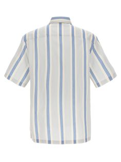 Chemise en coton rayée, avec des manches courtes, une poche avant avec broderie de logo, une fermeture de bouton.ÉtroChemise à rayures de broderie de logoFidèle à la taille Shop Logo, Logo Embroidery, Embroidery Logo, Striped Shirt, Front Pocket, Fashion Designer, Printed Cotton, Cotton Shirt, Sweat Shirt