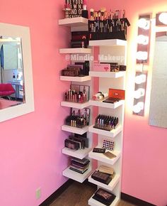 I bet I could make these! Perfect for all my make up essentials... Rangement Makeup, Makeup Shelves, Makeup Room Decor, Beauty Room Decor, Vanity Room, Glam Room, Makeup Rooms, Room Goals, Makeup Room