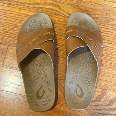 Worn Once. These Are Brand New Leather Upper Olukai Sandals I Purchased In Hawaii. Can Be Worn Casual Or Dressy. Shoes Leather, Women's Shoes Sandals, Leather Shoes, Shoes Sandals, Hawaii, Leather Upper, Size 6, Women Shoes, Sandals