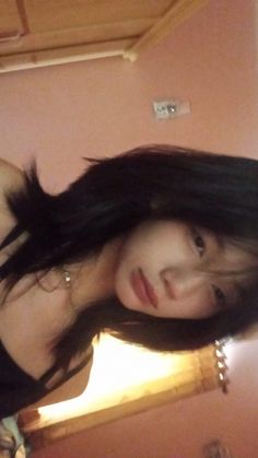 Pretty Hair Cuts, Short Hair Tomboy, Short Grunge Hair, Y2k Hairstyles, Asian Short Hair, Dyed Hair Inspiration, Hair Inspiration Short, Hair Stylies, Haircuts For Medium Hair