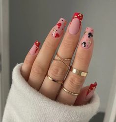 Goth Disney Nails, Disney Valentines Day Nails, Disney Valentines Nails, Nails Mickey Mouse, Disneyland Nails, Nails Disney, Disney Nail Designs, Mickey Mouse Nails, Disney Inspired Nails