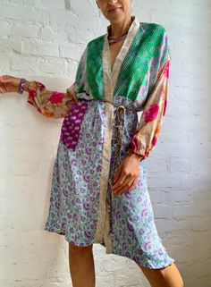 "Colorful boho topper duster perfect for daily wear around the house at the beach or holidays as an silk cover up, made patchwork of up-cycled saree  MEASURE Size M Length 40\" MATERIAL * silk  Thank you for looking" Beach Bath, Spa Resort, Colorful Boho, Boho Beach, Hotel Spa, Resort Spa, Retro Style, Sun Protection, Puff Sleeve