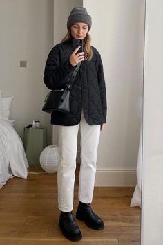 Mode Casual, Outfit Trends, Mode Inspo, 가을 패션, Autumn Outfit, Airport Outfit, Looks Style, Mode Inspiration, White Pants