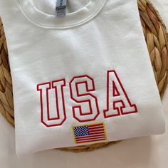 ✨✨ Are you looking for a unique and fashionable outfit for Independence Day? Look no further!  - Explore our fantastic collection of USA Sweatshirts, featuring the America Flags Embroidered Crewneck Sweatshirt, USA Flag T-shirt, 4th Of July Shirt, America Shirt, and Independence Day Shirt.  - These exceptional pieces are perfect for those who want to make a statement and show their patriotism.  - Whether you're attending a celebration or heading to the polls, these outfits are the perfect choice White Crew Neck Sweatshirt For 4th Of July, Patriotic White Cotton Sweatshirt, Independence Day Crew Neck Sweatshirt With Letter Print, Independence Day Letter Print Crew Neck Sweatshirt, Independence Day Cotton Sweatshirt With Letter Print, Independence Day Cotton Letter Print Sweatshirt, White Long Sleeve T-shirt For Independence Day, Patriotic Cotton Sweatshirt For Independence Day, White School Spirit Tops With Letter Embroidery