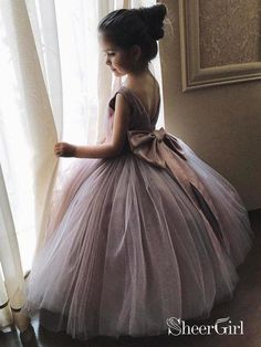 Cheap Cute Mauve Flower Girl Dresses with Bow on the Back – SheerGirl Dresses With Bow, Pageant Girls, Communion Party, Princess Skirt, Dress Bow, Tulle Flower Girl, Girls Pageant Dresses, Flower Girl Dresses Tulle