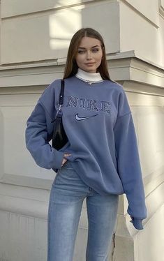 Trendy Outfits Full Body Cover, Hoodie Outfit Casual, Mode Ulzzang, Turtleneck Outfit, Modest Fits, Nike Sweatshirt, Sweatshirt Outfit, Hoodie Outfit