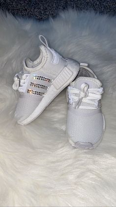 Toddler adidas NMD with bling 💎 Color: White Size: 4c-10c Crystal color: clear diamonds or baby pink Option will be available under the drop box Crystals: 100% authentic genuine Swarvoski crystals adhered with a strong gem adhesive Care: Hand wash only - or use a magic eraser Check out all my other items :) Baby Bling Crocs, Toddler Bling Crocs, Infant Tennis Shoes, Iphone Cases Bling, Bling Baby Shoes, Bling Baby Shoes Pink, Toddler Adidas, Custom Adidas, Magic Eraser