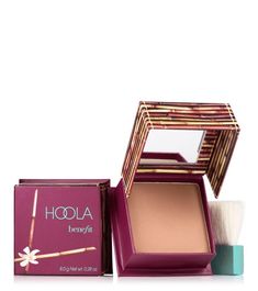 Benefit Hoola Bronzer, Best Bronzer, Benefit Hoola, Natural Bristle Brush, Hoola Bronzer, Benefit Makeup, Matte Bronzer, Makeup Mistakes, Makeup Needs