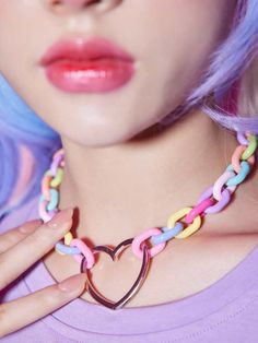 Stand out with this kidcore chain choker necklace with a beautiful heart pendant in a candy color. make a statement with this stylish and unique piece of jewelry. Kidcore Necklace, Jewelry 2000s, Harajuku Necklace, 2000s Accessories, Necklace Korean, Aesthetic Rainbow, Kawaii Necklace, Pastel Heart, Pink Heart Necklace