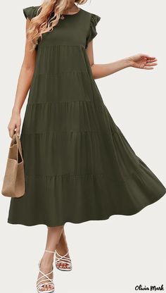 Olivia Mark - Classic Round Neck Short Sleeve Casual A-Line Dress with Ruffled Hem Flowy Dress Casual, Family Photos What To Wear, Pleated Flare Skirt, Cake Dress, Dress With Pleats, Maxi Dresses Fall, Basic Skirt, Dress Cake, Tiered Midi Dress