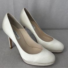 These Are New In Box And Never Worn. Some Damage From Being Stored Inside A Storage Unit. Please See Photos For Condition. These Are $322 Retail Red Patent Leather Shoes, Blush Shoes, Lk Bennett Shoes, Crystal Pumps, Black Satin Heels, Platform Pumps Heels, Black Patent Heels, Glitter Pumps, Kitten Heel Shoes