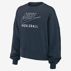 It's your game. Make sure everyone knows in this Nike fleece sweatshirt. Smooth on the outside, slightly fuzzy on the inside, our midweight semi-brushed fleece helps keep you cozy while still being breezy. Nike Phoenix Fleece, Nike Fleece, Women Lifestyle, Fleece Sweatshirt, Everyone Knows, Pickleball, Active Wear For Women, Blue Fashion, Phoenix