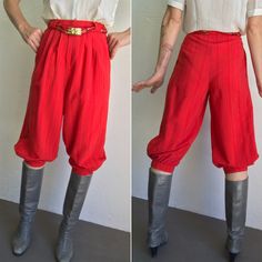 "Vintage knickerbockers high waist pants - Jean Claude Made in France 1970s Red pants with grey and gold stripes. Pleated at the waist. Knee length. Puffy legs with button on bottom. High waist with 2 buttons / zip closure . Braided belt in the same colores with gold buckle. 2 side pockets. In perfect condition. Size : FR36 US4 UK6 Our model wears usually a size S (UE36/38) and is 170cm/66,9\" tall. Measurements (flat): Waist: 30cm - 11,8\" Hips: 53cm - 20,8\" Front crotch: 35cm - 13,7\" Back cr Retro High-waist Bottoms With Elastic Waistband, Retro High Waist Bottoms With Elastic Waistband, Vintage Pants With Elastic Waistband, Retro Red High-waisted Pants, Retro Red Trousers, Vintage Red High-waisted Pants, Vintage Red High Waist Bottoms, Vintage High-waisted Red Pants, Harlem Pants