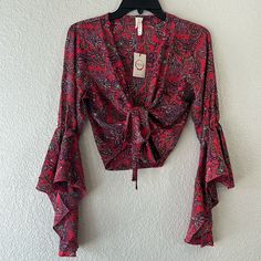 Raga Red Paisley Print Crop Tie Wrap Top Nwt Size Medium Wrap Crop Top Outfit, Tie Wrap Top, Sequin Cami Top, Long Sleeve Ruffle Top, Patterned Crop Top, Embroidered Crop Tops, Hippie Style Clothing, Red Paisley, Wrap Crop Tops