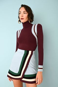 Designer Athletic Wear, Extra Going Out Outfits, Fashionable Athletic Outfits, Retro Athletic Wear, Pastel Athleisure, Designer Turtleneck, Modest Athletic Wear, Sporty Elegant Style, Tennis Fashion Editorial