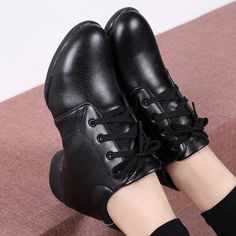 Product Code: 6733419741269Gender: Women'sCategory: JazzShoes Style: HeelsColor: White Black BrownActual Heel Height: 4cmUpper Materials: Real LeatherLining Materials: LeatheretteOutsole Materials: RubberEmbellishment: Lace-up   Size Guide: Jazz Shoes, Glitter Heels, Real Women, Dance Dresses, Dance Outfits, Leather Heels, Real Leather, Headpiece, Dance Shoes