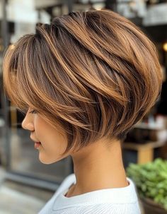 Medium Stacked Bob Hairstyles, "bixie" Haircut, Short Asymmetrical Bob, Haircut Ideas Brown Hair, Bixie Haircut, Brown Pixie, Princess Diana Hair, Curly Pixie Haircuts, Layered Bob Haircuts