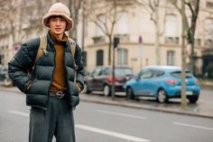 The Best Street Style from Paris Fashion Week | GQ Vintage Men Style, Mens Down Jacket, Mens Puffer Jacket, The Best Street Style, Stylish Mens Outfits, Best Street Style