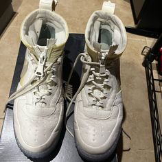 Size 10 Water Proof Goretex Af1 Like New Condition, Slightly Worn With Box Air Force 1s, Nike White, Water Proof, White Nikes, Gore Tex, Mens Shoes Sneakers, Men's Nike, Air Force, White Blue