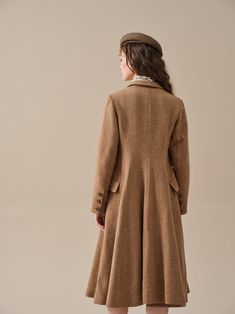 The Roman Holiday 17 | 100% wool classic coat Luxury Vintage Wool Coat For Winter, Vintage Brown Wool Coat, Vintage Wool Coat With Button Closure, Vintage Long Sleeve Wool Coat With Button Closure, Vintage Wool Coat, 1950s Coat, Vintage Wool Single-breasted Coat, Wool Trench Coat, Rosy Brown