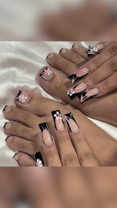 Nails Black And Pink, Black And Pink Nails, Pink Nails French, Manicure Acrylic Nails, Acrylic Nails Black, French Press On Nails, Pedicure And Manicure, French Toes, Press On Toenails