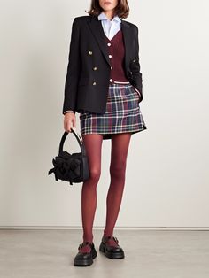 Thom Browne's mini skirt is tailored from wool-twill in a preppy checked pattern. It has signature tri-colored grosgrain tabs on either side of the waist and slits at the particularly short hem. Style yours with a collared shirt or chunky sweater. Business Casual Skirt, Winter Skirts, 90s Preppy, Classic Clothes, Prep Style, Deep Autumn, Elegant Attire, Miniskirt Outfits, Winter Skirt