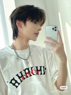 Classic Mullet, Korean Hairstyle Long, Versatile Haircut, Hair Mullet, Asian Haircut, Hairstyle For Men, Mullet Haircut, Mens Hairstyles Thick Hair