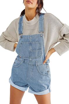 Classic Denim Short Romper Jean Short Overalls, Denim Overall Shorts, Overalls Shorts, Style Overalls, Denim Overalls Shorts, Jeans Overall, Short Overalls, Stretch Denim Fabric, Skirt Denim