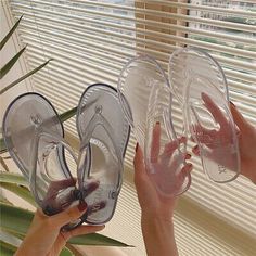 Find many great new & used options and get the best deals for Summer Women's Transparent Flip Flops Shoes Slippers Beach Shoes Pvc Sandals at the best online prices at eBay! Free shipping for many products! Jelly Crystals, Clear Sandals, Grey Slippers, Summer Flip Flops, Summer Slippers, Flip Flop Shoes, Jelly Sandals, Beach Shoes, Sandals Summer