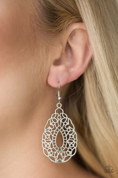 Wisteria Histeria Silver Earring Paparazzi Jewelry Images, Paparazzi Earrings, Pink Jewels, Mobile Boutique, Paparazzi Accessories, Paparazzi Jewelry, Dainty Earrings, Silver Filigree, Wisteria