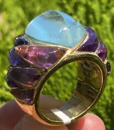 Vasari 18K Yellow Gold Sugarloaf Aquamarine Carved Purple Stone Domed Ring 5.5-6 | eBay Aquamarine Gem, Purple Stones, Domed Ring, Vintage Ring, Bezel Setting, Aquamarine, Vintage Rings, Fine Jewelry, Gems