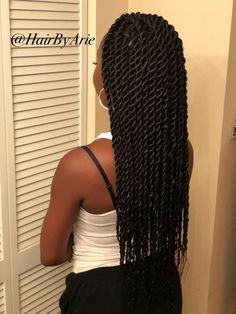 Twisted Braids: Bold and Beautiful Hairstyles Large Senegalese Twist Long, Medium Rope Twist Braids, Senegalese Twist Braids Medium, Senegalese Twist Hairstyles Medium, Large Senegalese Twists, Jumbo Rope Twist, Medium Senegalese Twist, Sengelese Twist, Jumbo Senegalese Twists