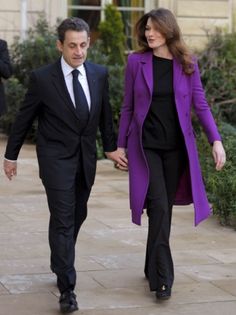 Carla Bruni Style, Stylish Business Outfits, Euro Chic, Fashion Travel Outfit, Power Couples, Outfit Inspiration Women