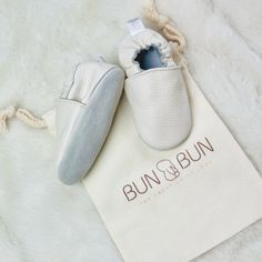 Baby leather moccasins, the perfect first steps shoes.❤️Shop Now @bunbuncorp . . . . . . . #babymoccasins #babyhats #bunnyhat #babyblankets #love #fall #giftideas #momlife #pregnant #maternitygift #gifts #baby #family #babyshower #gift #babyblanket #bayarea #mom #momlife #babyshower #babyshop #babyshoes #babyfashion #soft #bunbuncorp #babyblankets #love #fall #giftideas #momlife #pregnant #maternitygift #gifts #baby #family #babyshower #gift #babyblanket #bayarea #mom #momlife #babyshower #baby Luxury Suitcase, Moccasin Shoes, Leather Baby Shoes, Cotton Gift Bag, Bunny Hat, Baby Moccasins, Moccasins Shoes, Leather Baby, Love Fall