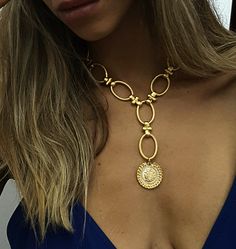 "♦ A coin necklace, made of gold 24 K plated brass in very high quality with a large clasp in its center. The chain can also come as a choker or long necklace. A beautiful necklace is full of presence and suitable for any occasion. SIZA: length 13.8 inch (35 cm) up to 19.8inch ( 50 cm) The size refers to the length around the neck, in addition there is a 3.14\" (8cm)\"necklace extension wide chain 0.78\" (2 cm) pendant width: 1.10\" (2.8cm) you can see more coin chain design in the link: https:/ Charm Necklace Diy, Coin Necklace, Link Necklace, Coin, Diy Necklace, Long Necklace, Beautiful Necklaces, Charm Necklace, Necklace Etsy