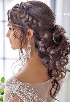 Cute Hairstyles For Spring, Hairstyles For Spring, Wedding Hair Up, Spring Formal, Quince Hairstyles, Trendy Wedding Hairstyles