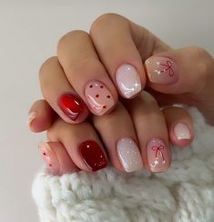 Valentine’s Day Short Nails, Short Strawberry Nails, Valentines Pedicure, Colorful Nail Designs, Valentines Nails, Winter Nails, Nail Colors, Color Design, Nail Polish