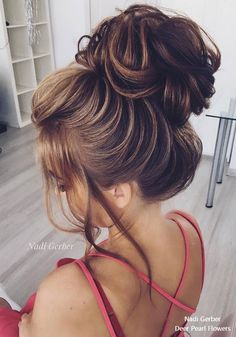 Top 18 High Bun Wedding Updo Hairstyles – My Stylish Zoo  #hairs #hairstyles #hairstyles2018 #hairstyles2019 #shorthaircuts #Easyhairstyles #shorthairstyles #longhairstyles #beautyhairstyles #haircut #bridalhairstyles #kidshairstyles #menhairstyles #womenhairstyles #bridalhairstylepictures #bridalhairstyle2018 #bridalhairstyleforlonghair #bridalhairstylesstepbystep High Bun Hairstyles, Asymmetrical Hairstyles, Bun Hairstyle, Popular Haircuts, Funky Hairstyles, Low Bun, Fringe Hairstyles, Helen Mirren, Wedding Hairstyles Updo