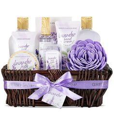 Green Canyon Spa Beauty Gift Set for Your Loved One! Our spa gift set is pampering bath and body products help to rejuvenate tired muscles and stiff joints, smooth and fresh skin for a luxurious bath experience Relaxing Holiday Gifts for Her: Best way to treat yourself or a loved one with our indulgent gift set, Bath and body spa set baskets is perfect birthday gift for women, Christmas, Valentine's Day, Mother's Day, and Halloween or other special occasions Luxurious Gift Set Includes: Shower G Bath Gift Basket, Weaved Basket, Bath And Body Gift Set, Lavender Spa, Lavender Gifts, Spa Gift Basket, Bath Gift Set, Christmas Wedding Gifts