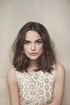 Keira Knightley, Coco Mademoiselle Keira Knightley, Mid Length Hair, Long Bob, Hair Envy, Shoulder Length Hair, Hair Dos, Shoulder Length, Makeup Inspo, Bob Hairstyles