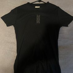 Pilcro Xs Black Ribbed Tee- Never Worn New With Tags Black T-shirt With Ribbed Neckline For Spring, Black Ribbed Top For Streetwear, Cut Off Sweatshirt, Ribbed Tee, Yellow Tees, Paisley Shirt, Black Balloons, Henley Tee, Wrap Shirt