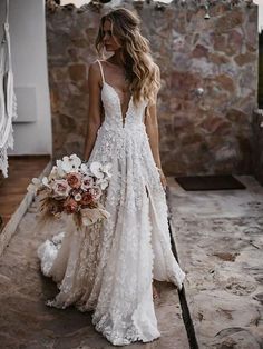 Split Wedding Dress, Barnyard Wedding, Tulle Neckline, Lace Applique Wedding Dress, White Wedding Theme, All White Wedding, Lace Beach Wedding Dress, Applique Wedding Dress, Wedding 2024