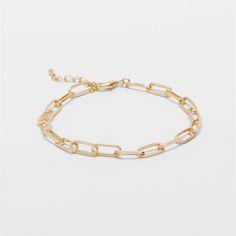 Gold Chain Anklet Walking on sunshine and stepping into summer with an amazing anklet. Dimensions: 8-11" Material: Plated Metal Gold Chain Anklet, Walking On Sunshine, Online Clothing Boutiques, Chain Anklet, Women Helping Women, Walk On, Gold Chain, Gold Chains, Anklets