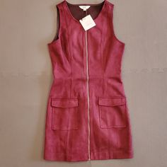 This Dress Has Two Front Covered Pockets And Detachable Full Front Zipper Sleeveless Burgundy Dress For Fall, Burgundy Sleeveless Fall Dress, Burgundy Sleeveless Dress For Fall, White Bodycon Mini Dress, White Spaghetti Strap Dress, Pink Summer Dress, New Jack, White Eyelet Dress, White Bodycon