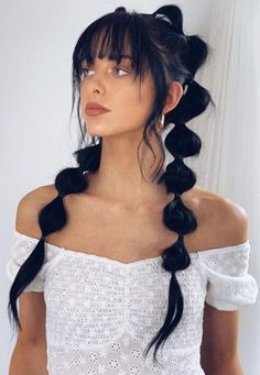 Fun Hair Trends, Normal Braids, Bubble Braid Hairstyles, Two Ponytail Hairstyles, Bubble Braid, Bubble Ponytail, Bubble Braids, Fairy Hair, Fun Hair