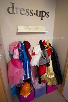 dress corner daycare childcare play space need learning educator spaces area kids station playroom decor small guide creating coin center Dress Up Corner, Dream Playroom, Clothes Bar, Daycare Spaces, Kids Clothes Storage, Daycare Rooms, Dress Up Storage