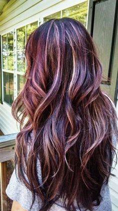 Red Violet Hair Color, Blonde Bayalage, Magenta Hair Colors, Purple Brown Hair, Red Violet Hair, Highlights Hairstyles, Purple Hair Highlights, Violet Hair Colors, Magenta Hair