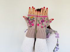 Fitted Knitting Patterns For Winter, Fitted Winter Crochet Patterns, Fitted Crochet Patterns For Winter, Alien Blues, Stumpwork Embroidery, Wool Mittens, Green Shades, Crochet Gloves, Earth Color